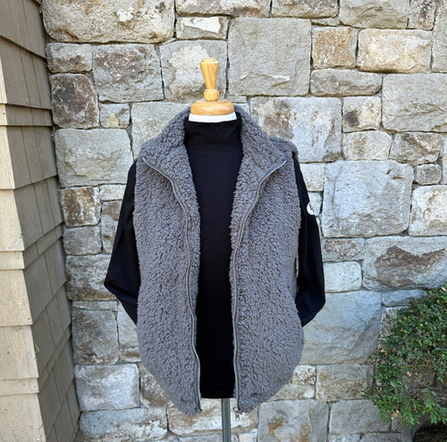 Adera Fleece Zip Vest - Grey