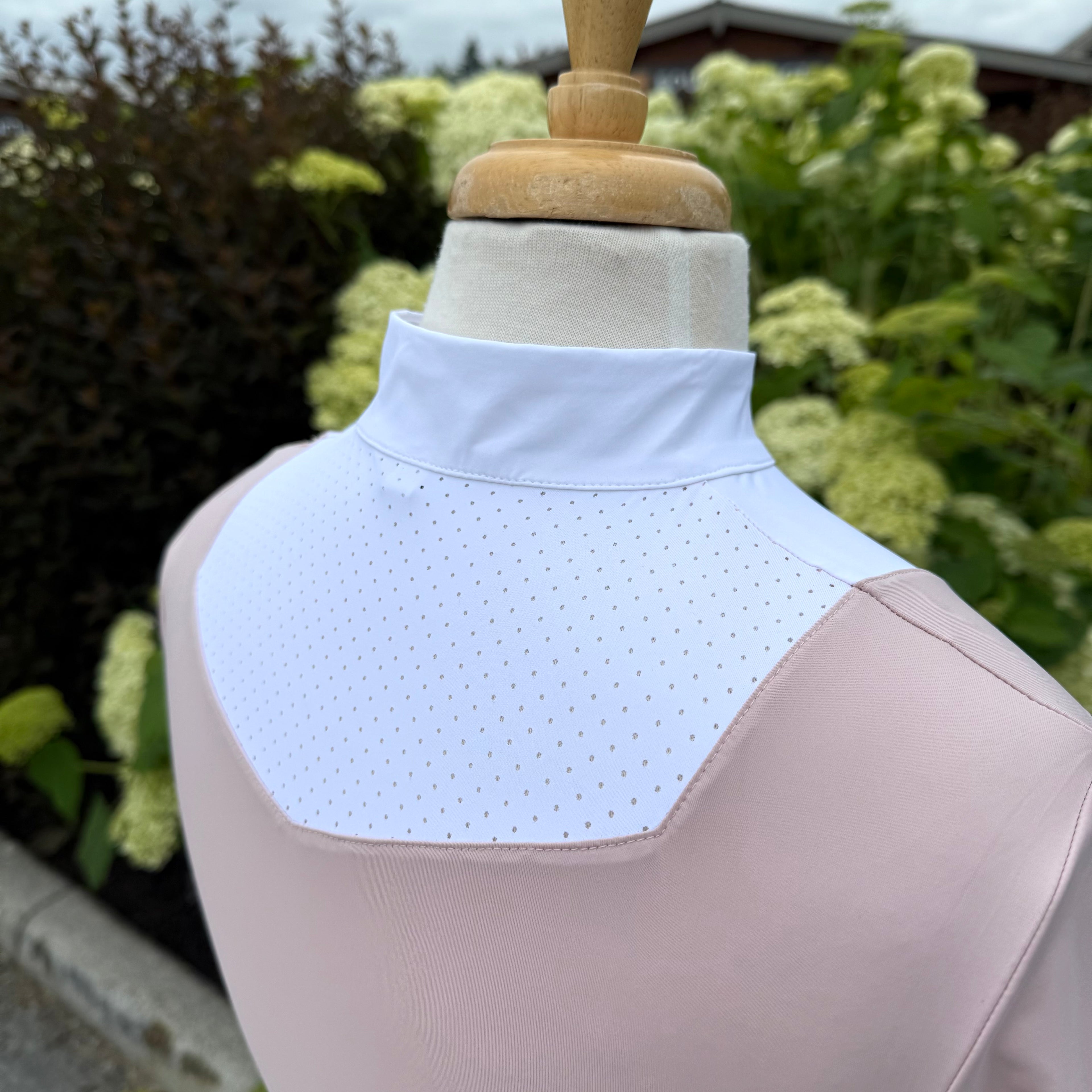 Alma Short Sleeve Show Shirt