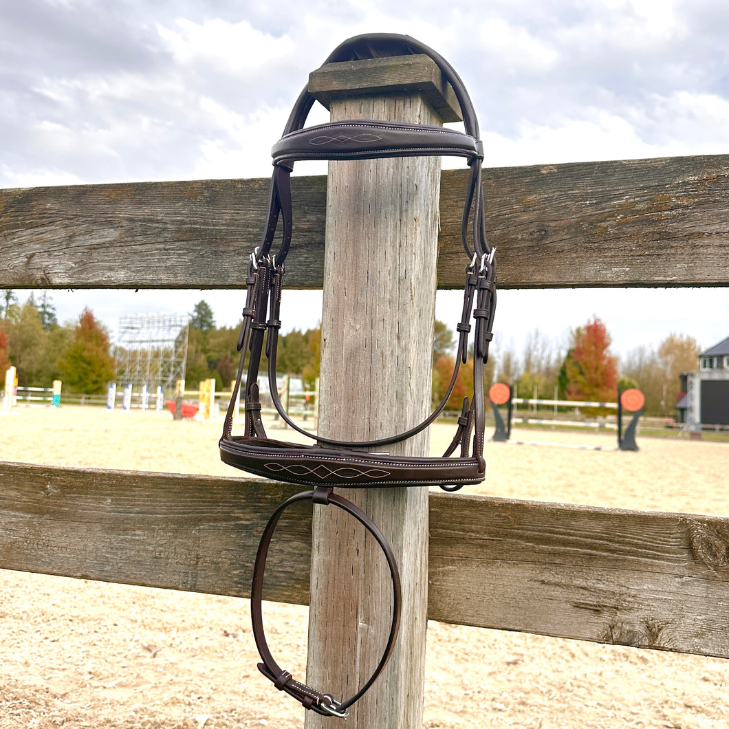 Wesley Taper Fancy Stitch Bridle  with removable flash