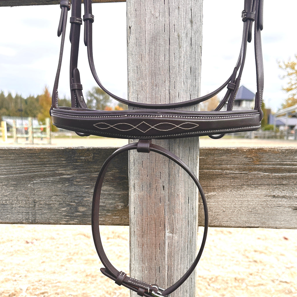 Wesley Taper Fancy Stitch Bridle  with removable flash