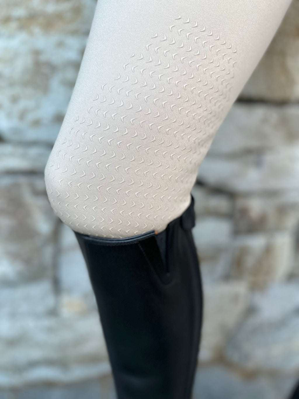 Mila Knee Grip Breech