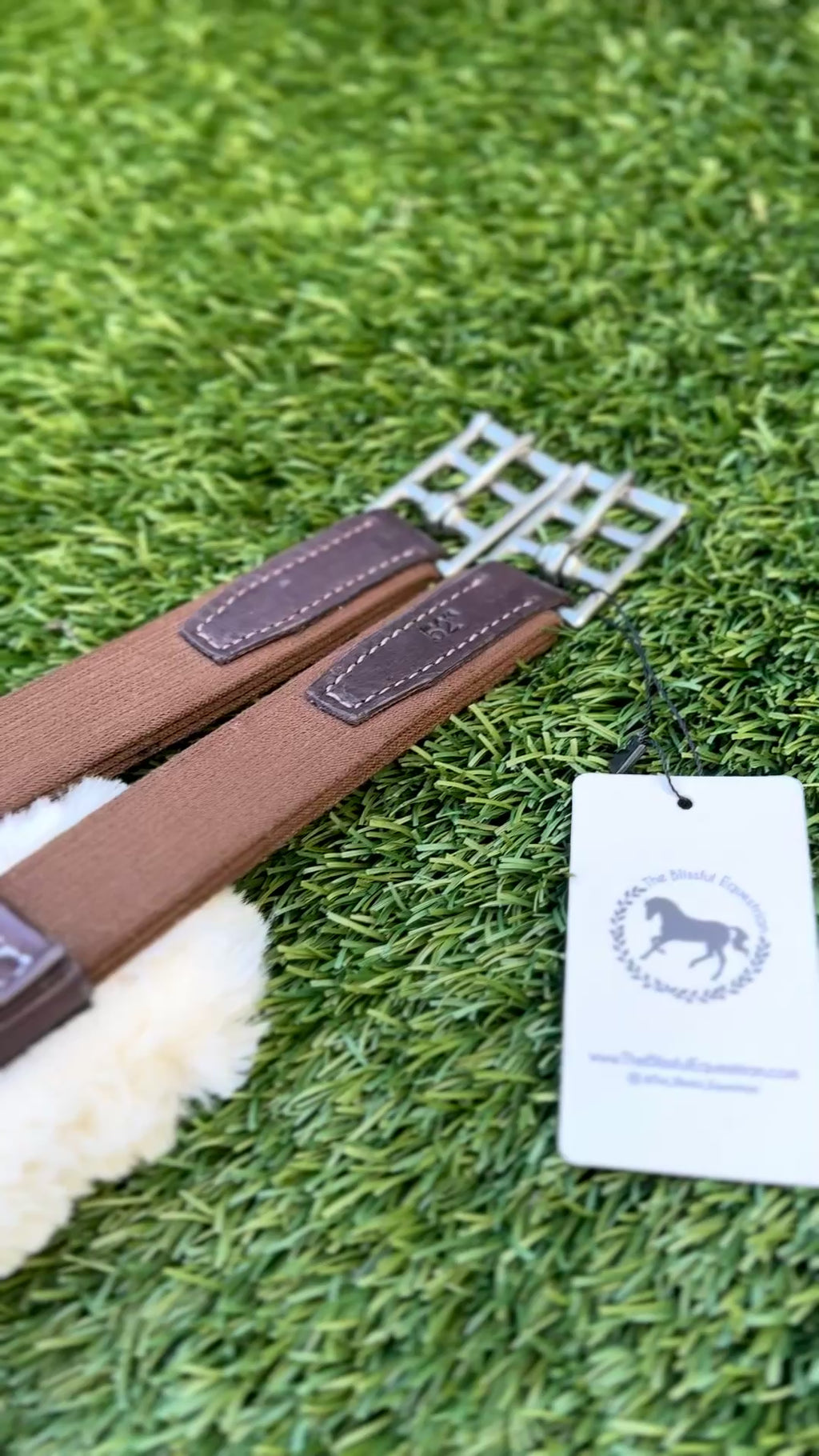 Soft Padded Pro Leather Hunter Girth with Liner Options